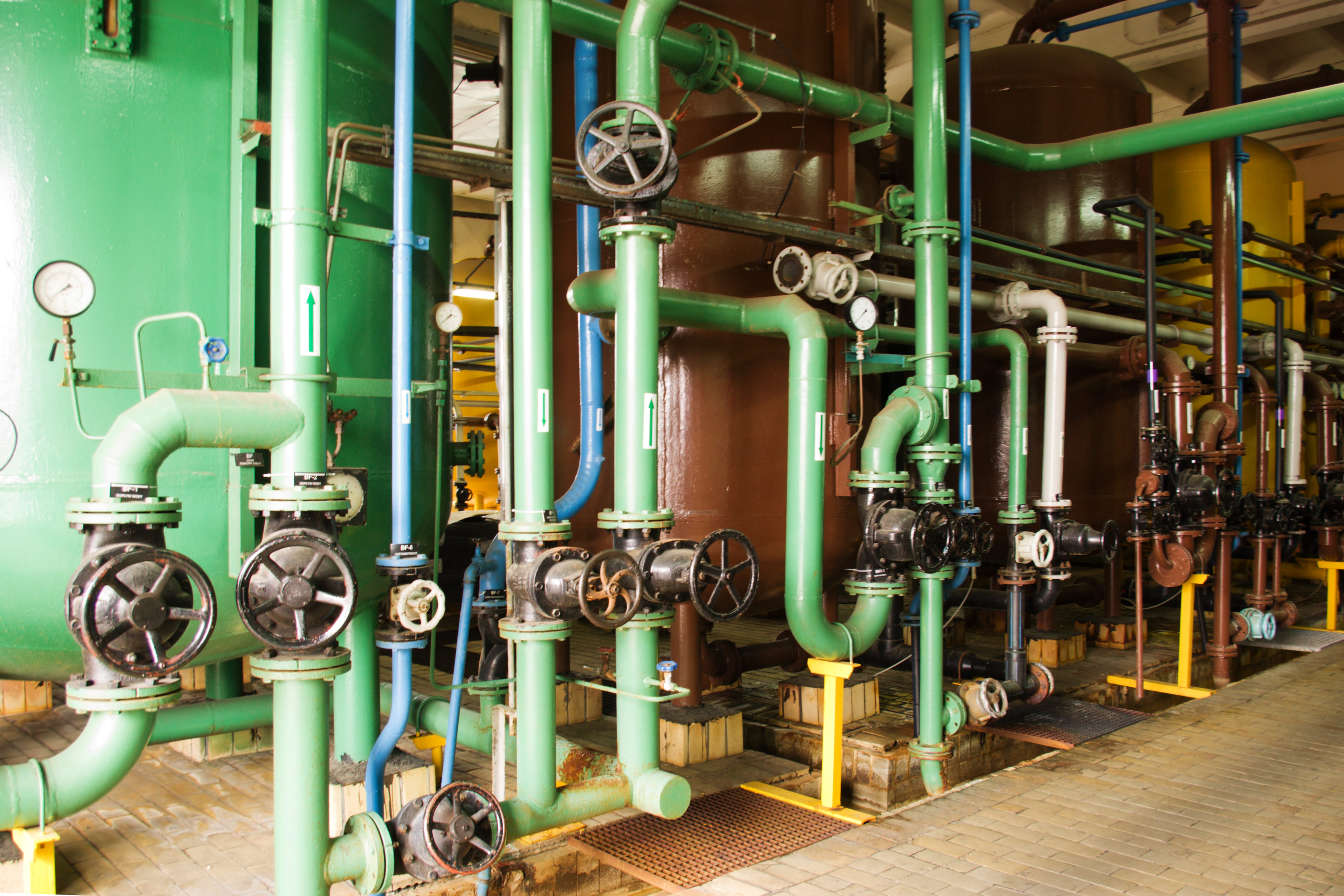 steam boiler with multiple valves